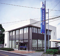 城東支店の外観